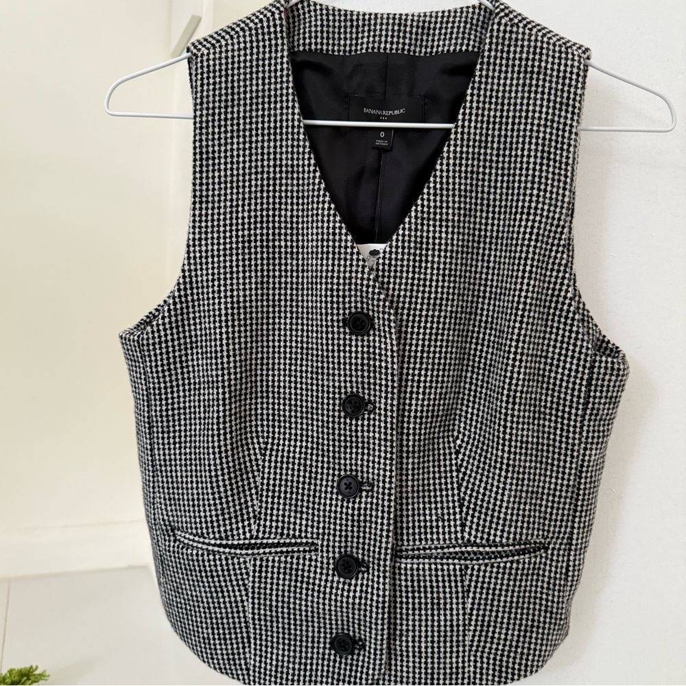 Banana Republic Wool-Blend Houndstooth Vest - Size 0 - BRAND NEW